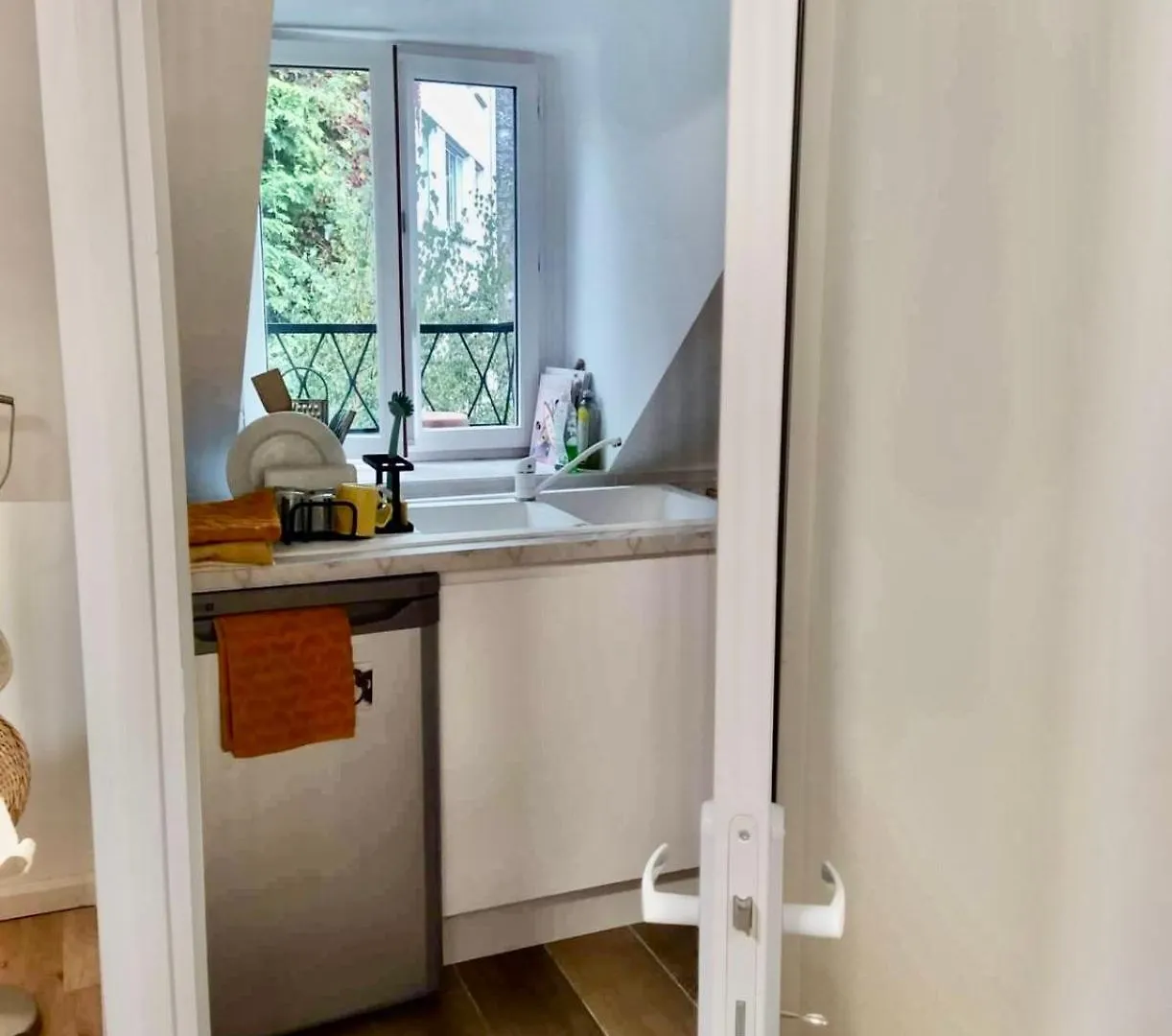 Cosy Nest Center Of Paris Apartment